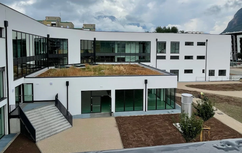 Ristrutturazione della scuola media "ADA NEGRI" Viale Druso 289 Bolzano - Comune di Bolzano